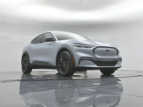 New 2026 Ford Mustang Mach-E Select RWD image 44