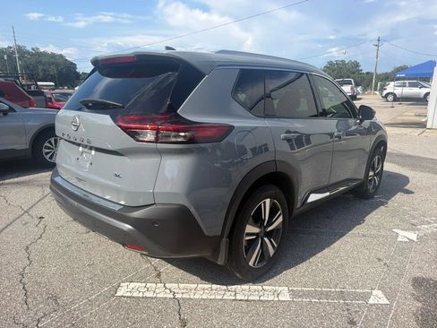 Used 2023 Nissan Rogue SL FWD image 7