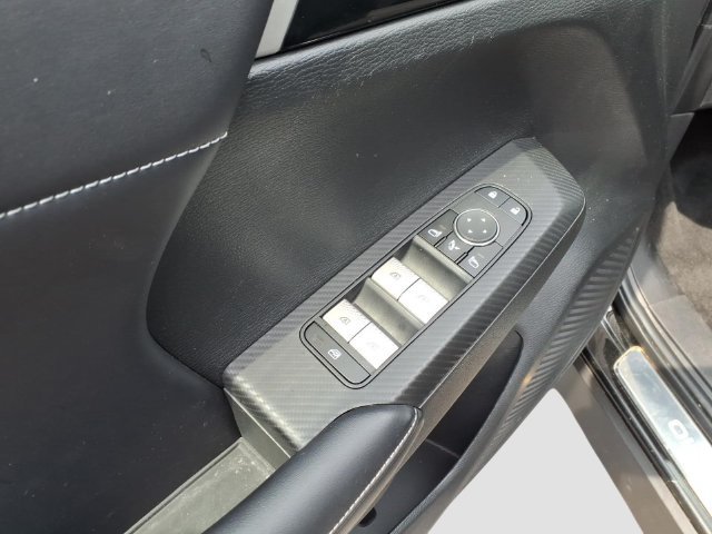 Used 2024 Mitsubishi Outlander SE AWD/4WD image 23