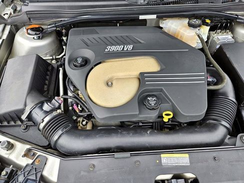 Used 2006 Chevrolet Malibu SS image 18