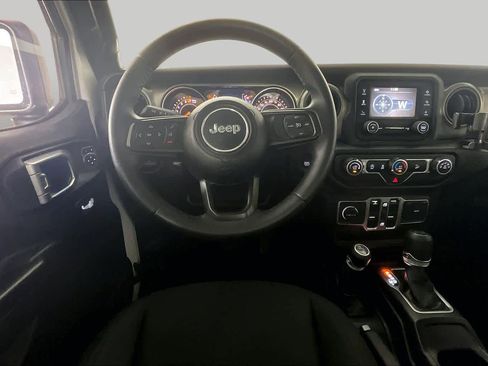 Used 2018 Jeep Wrangler Unlimited Sport S AWD/4WD image 6