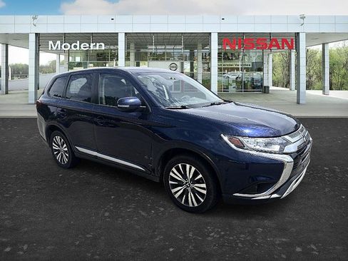 Used 2020 Mitsubishi Outlander SE FWD image 7