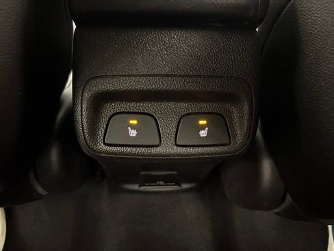 Used 2017 Chevrolet Cruze Premier w/ RS Package FWD image 6
