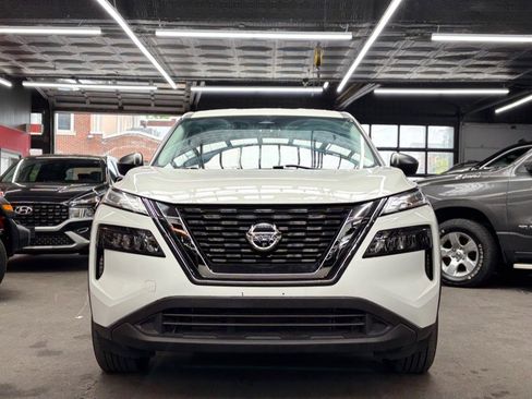 Used 2021 Nissan Rogue S AWD/4WD image 2
