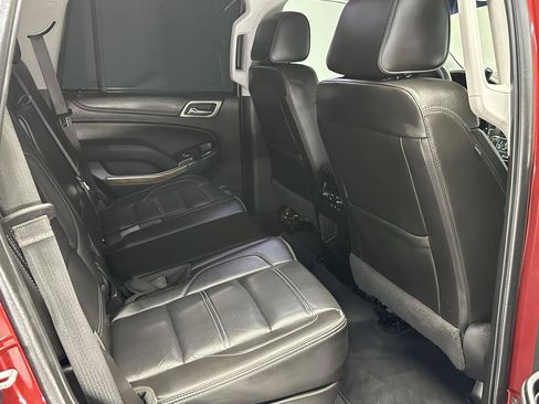 Used 2019 GMC Yukon Denali w/ Denali Ultimate Package RWD image 15
