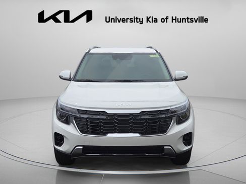 New 2026 Kia Seltos S FWD image 2