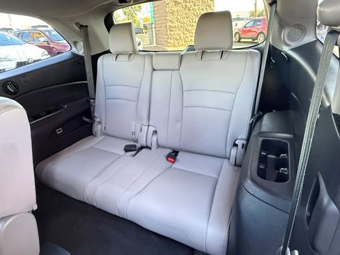 Used 2017 Honda Pilot Touring image 46