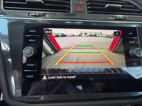 Used 2023 Volkswagen Tiguan SE R-Line AWD/4WD image 26