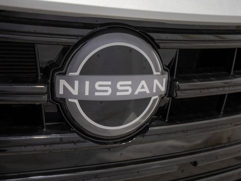 New 2025 Nissan Versa SV w/ Trunk Package image 3