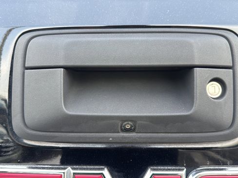 Used 2017 GMC Sierra 1500 Denali image 41