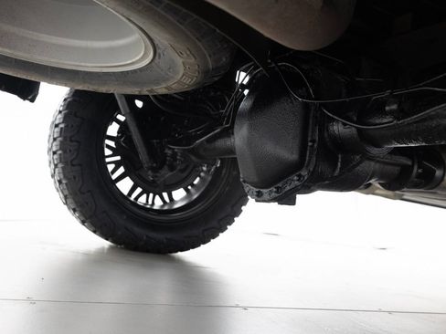 Used 2018 Ford F150 Lariat w/ Equipment Group 502A Luxury image 23