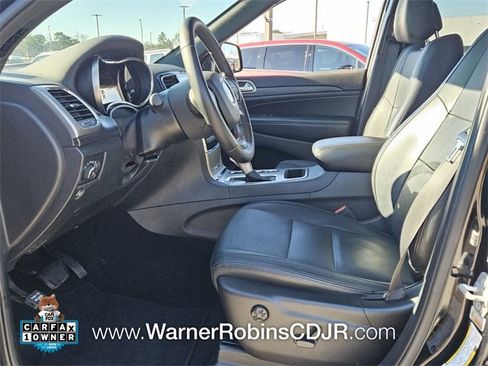 Used 2020 Jeep Grand Cherokee Laredo w/ 18" Wheel & 8.4" Radio Group image 5