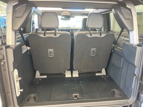 New 2025 Ford Bronco Badlands image 20