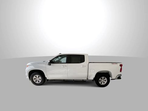 Used 2022 Chevrolet Silverado 1500 LT w/ Convenience Package II AWD/4WD image 5