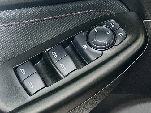 Used 2022 Chevrolet TrailBlazer RS image 18