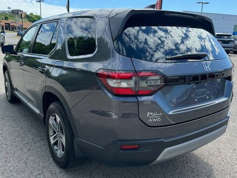 Used 2023 Honda Pilot EX-L image 5