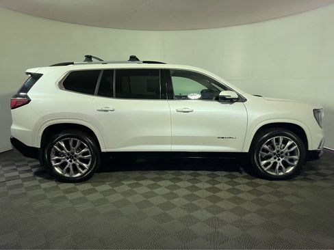 Used 2025 GMC Acadia Denali w/ Super Cruise Package AWD/4WD image 7