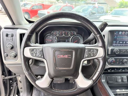 Used 2018 GMC Sierra 1500 SLT AWD/4WD image 10