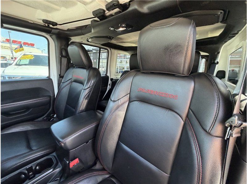 Used 2018 Jeep Wrangler Unlimited Rubicon AWD/4WD image 20