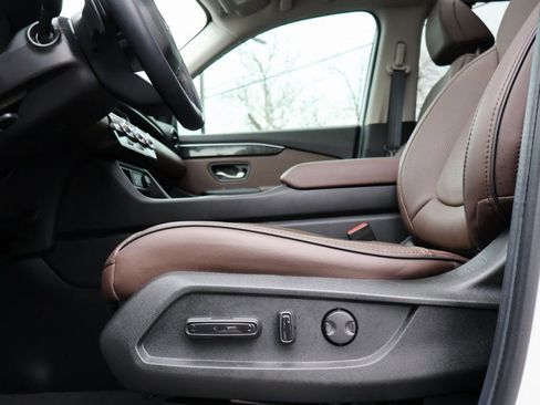 Certified 2025 Honda Pilot Elite image 34