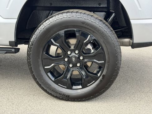 Certified 2022 Ford F150 Platinum w/ Equipment Group 701A High AWD/4WD image 11