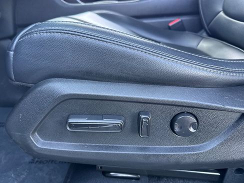 Used 2023 Honda Pilot EX-L image 15