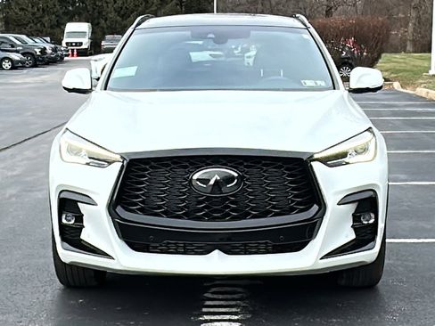 New 2025 INFINITI QX50 Sport image 3