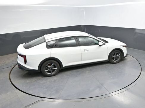 Used 2025 Kia K4 FWD image 31