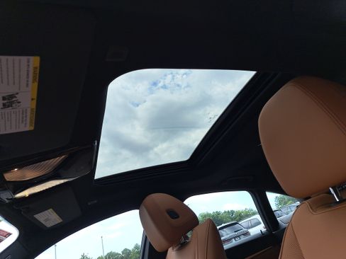 New 2026 BMW 430i xDrive w/ M Sport Package AWD/4WD image 31