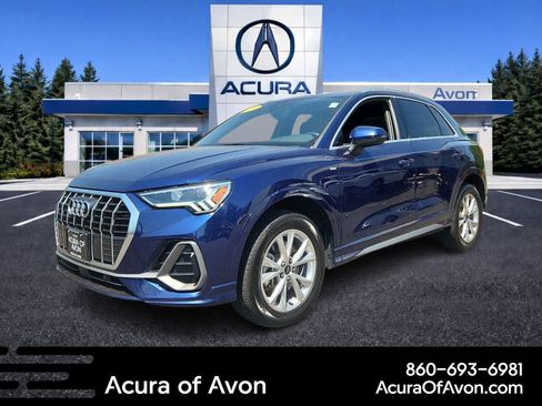 Used 2024 Audi Q3 2.0T Premium AWD/4WD image 1