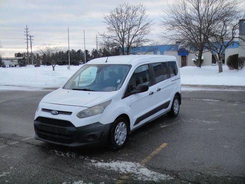 Used 2018 Ford Transit Connect XL image 2