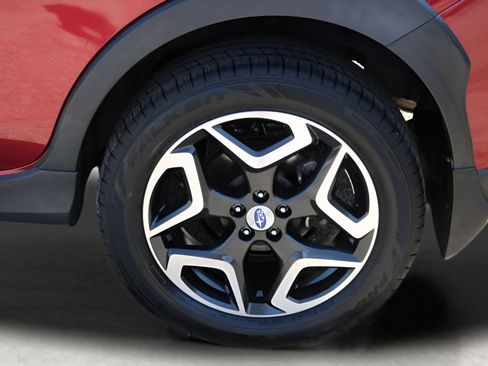 Used 2018 Subaru Crosstrek 2.0i Limited AWD/4WD image 9
