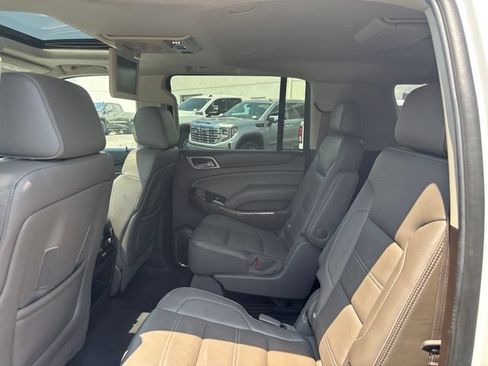 Used 2016 GMC Yukon XL Denali w/ Open Road Package AWD/4WD image 8