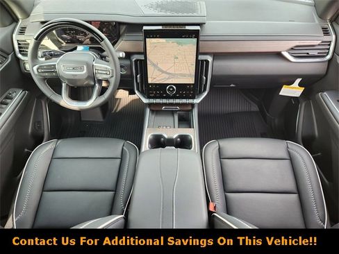 New 2026 GMC Acadia Denali w/ Super Cruise Package image 19