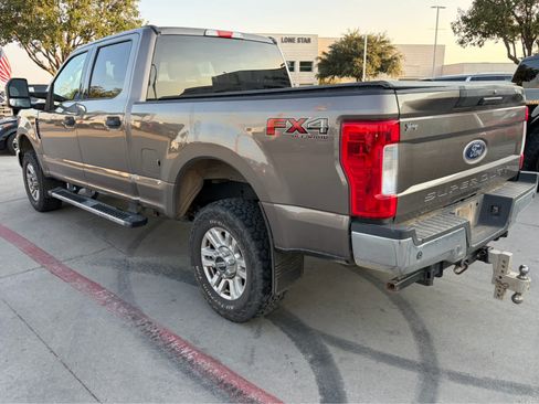 Used 2019 Ford F250 XLT w/ XLT Value Package AWD/4WD image 3