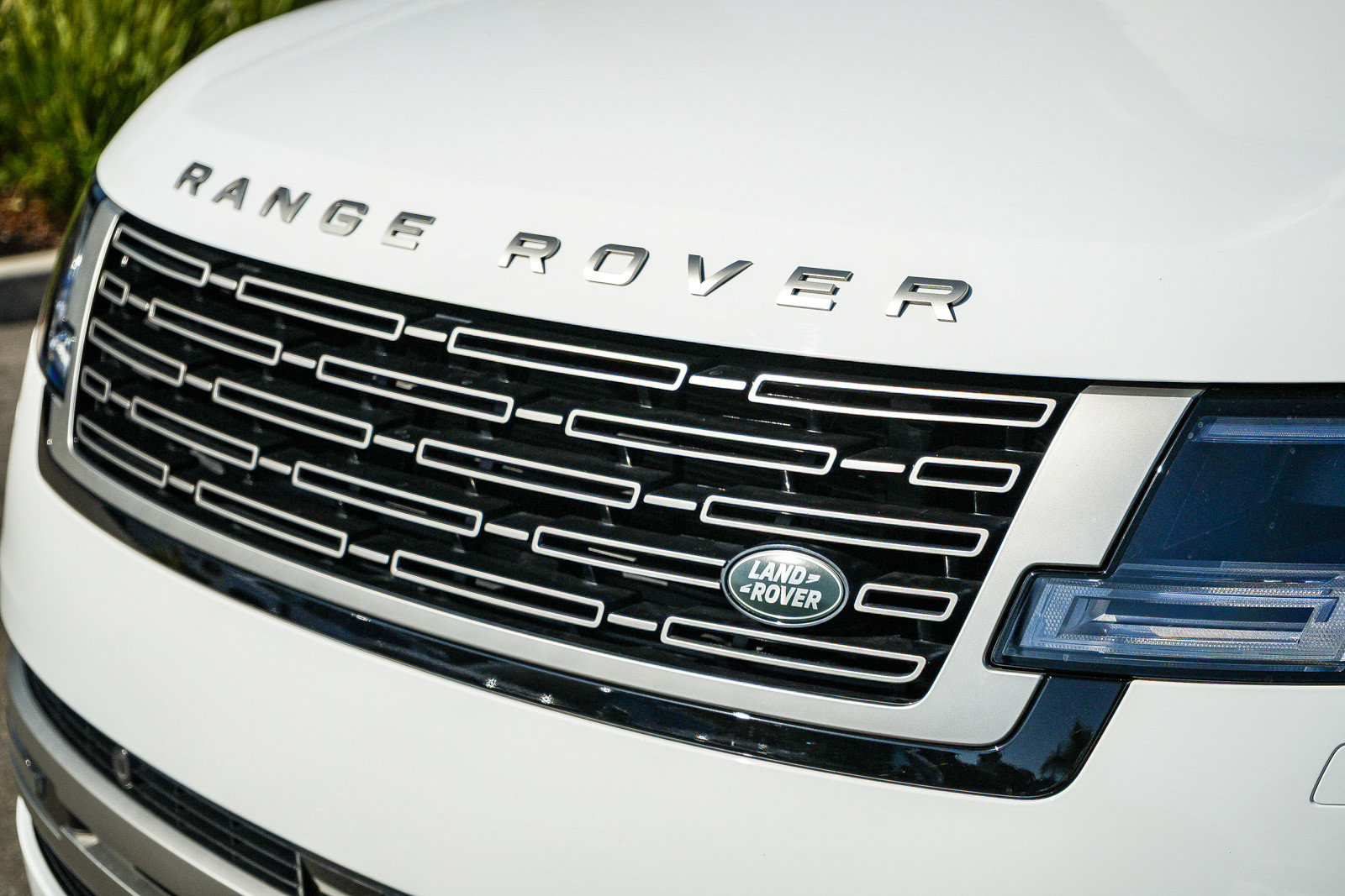 Certified 2023 Land Rover Range Rover SE AWD/4WD image 10