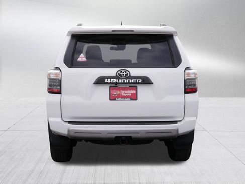 Certified 2024 Toyota 4Runner TRD Off-Road AWD/4WD image 6