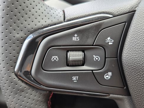New 2026 Chevrolet Trax RS w/ Sunroof Package FWD image 15