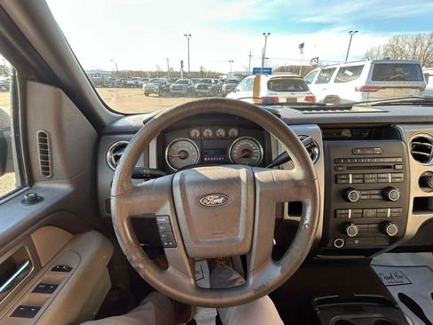 Used 2010 Ford F150 XLT image 25