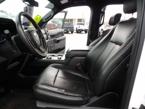 Certified 2020 Ford Expedition XLT w/ Equipment Group 202A image 25