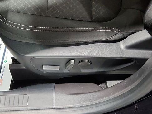 Used 2024 Ford Escape Active image 16