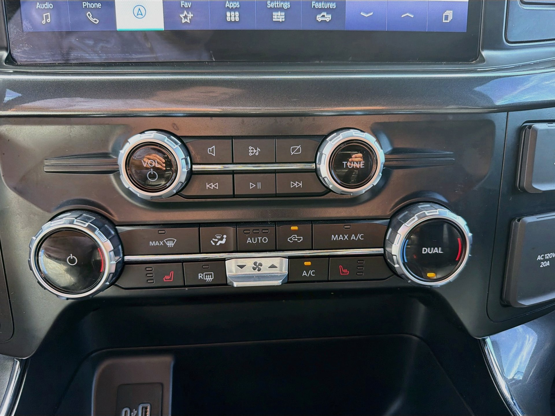 Used 2023 Ford F150 XLT w/ Equipment Group 302A High AWD/4WD image 16