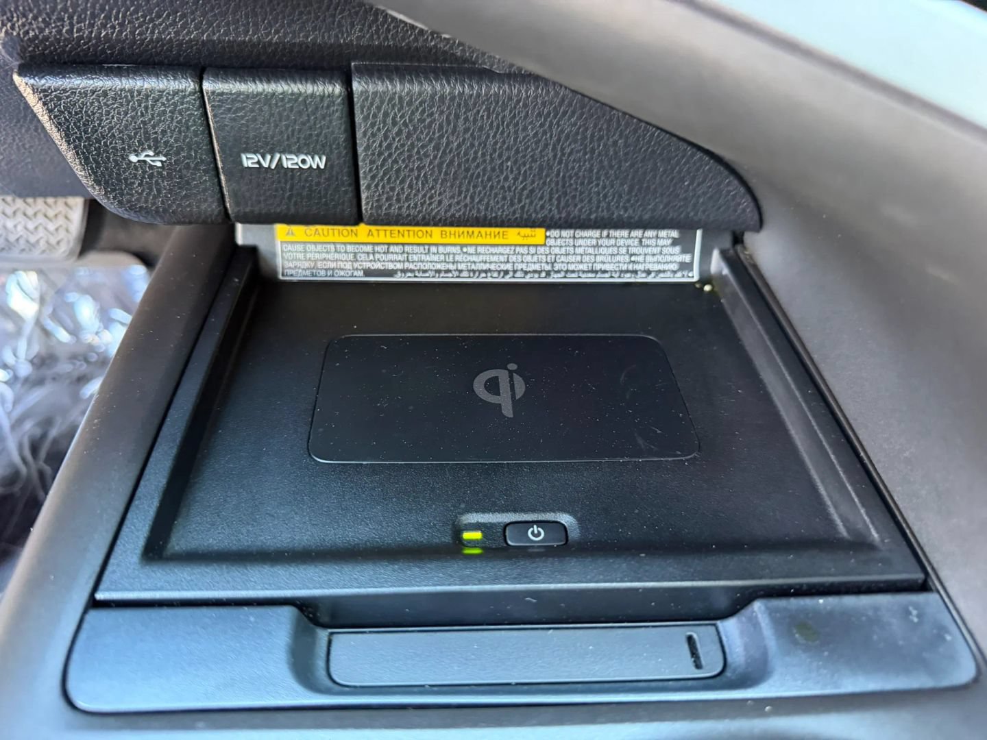 Used 2021 Toyota Camry XSE FWD image 28