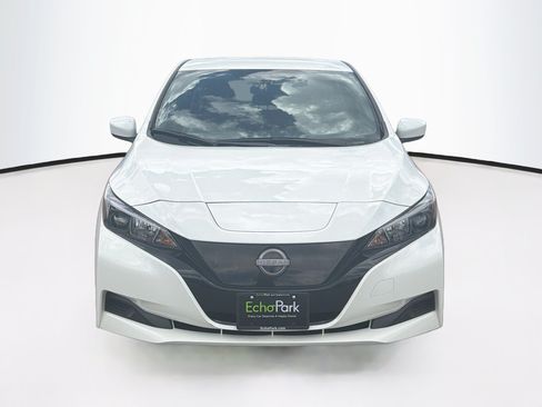 Used 2025 Nissan Leaf S FWD image 2