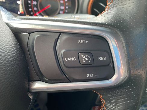 Used 2021 Jeep Gladiator Mojave w/ Cold Weather Group image 35