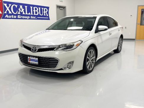 Used 2015 Toyota Avalon XLE Touring image 5