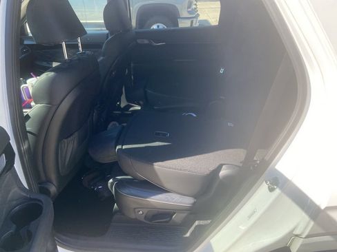 Used 2022 Hyundai Palisade Calligraphy image 7