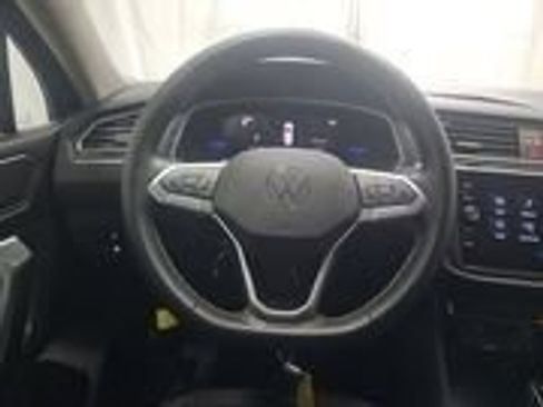 Used 2024 Volkswagen Tiguan S image 37