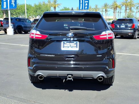 Used 2022 Ford Edge Titanium w/ Equipment Group 301A image 5