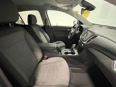 Used 2023 Chevrolet Equinox LT AWD/4WD image 26